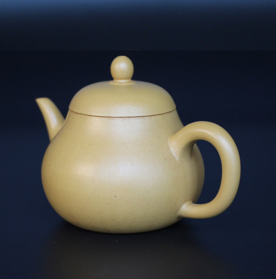 TEAWARE:Yellow Pear-shaped Purple Clay Teapot