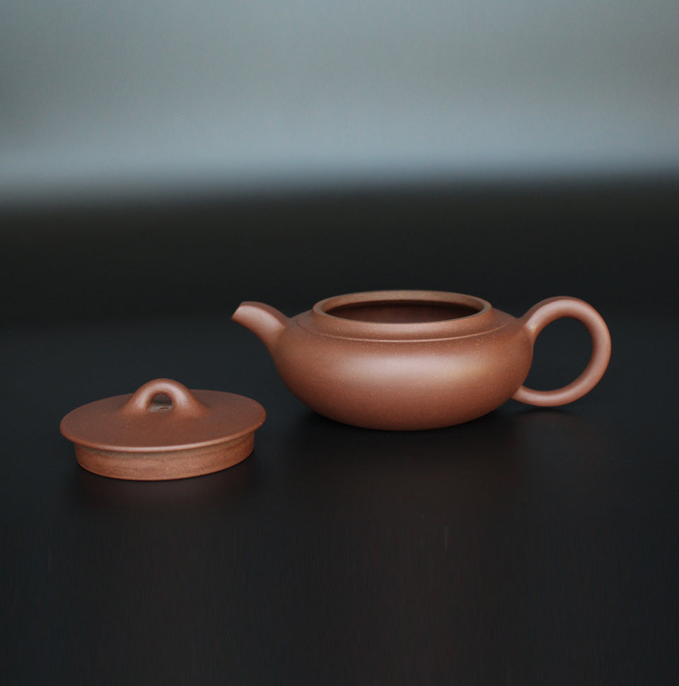 Teaware:Flat Purple Clay Pot