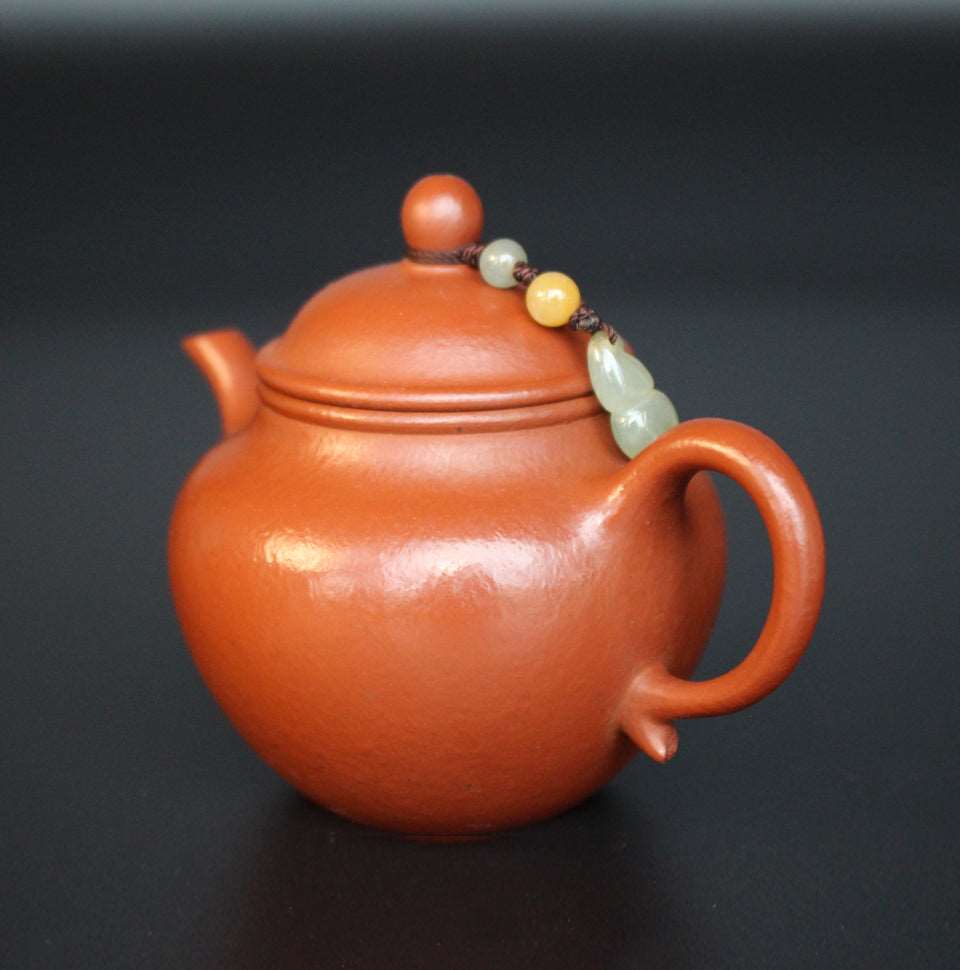 Teaware:Small purple clay pot with jade pendant