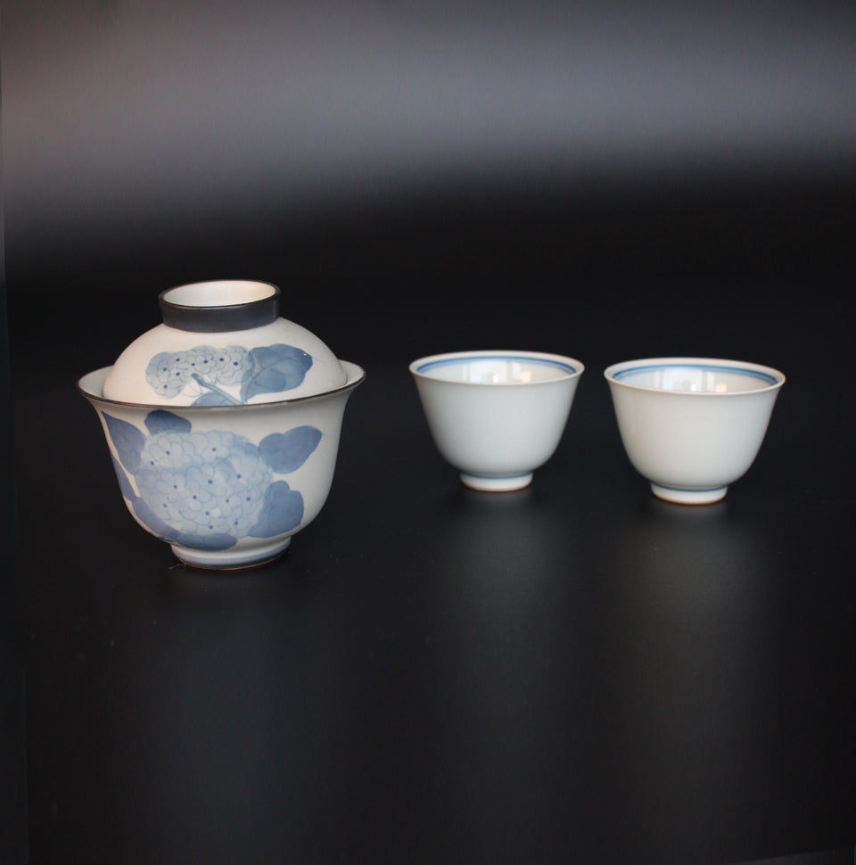 Teaware:Hydrangea-covered Bowl Set