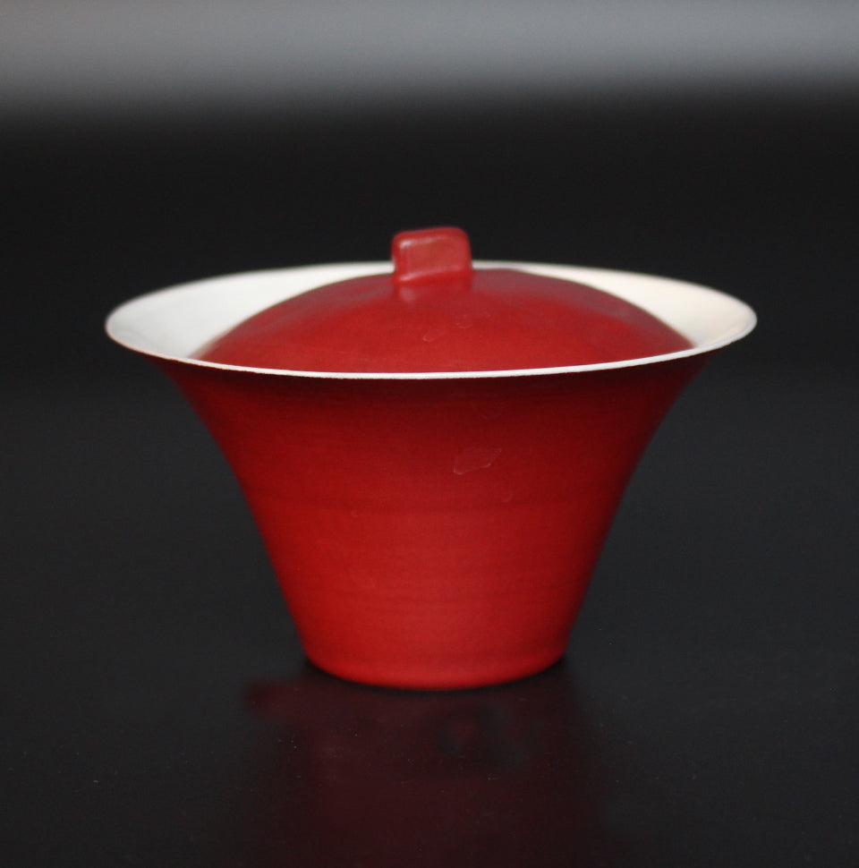 Teaware Red handmade covered bowl set